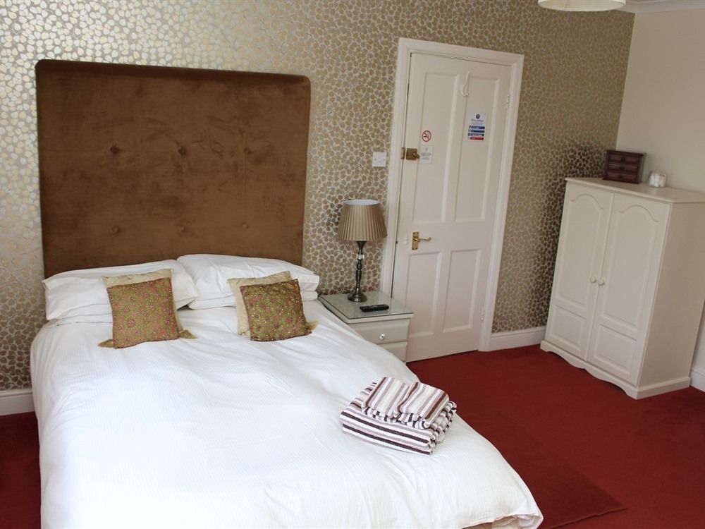 Laurels Guesthouse Witney Εξωτερικό φωτογραφία